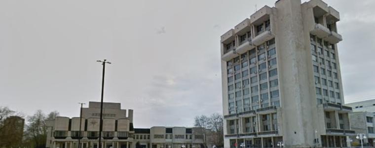 Посетители на Корпус 3 (бивш партиен дом) ще влизат само от южния вход