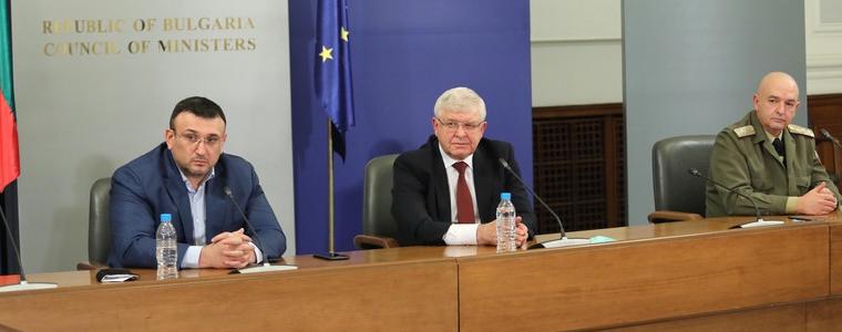 Министърът на здравеопазването издаде заповед за въвеждането на допълнителни противоепидемични мерки