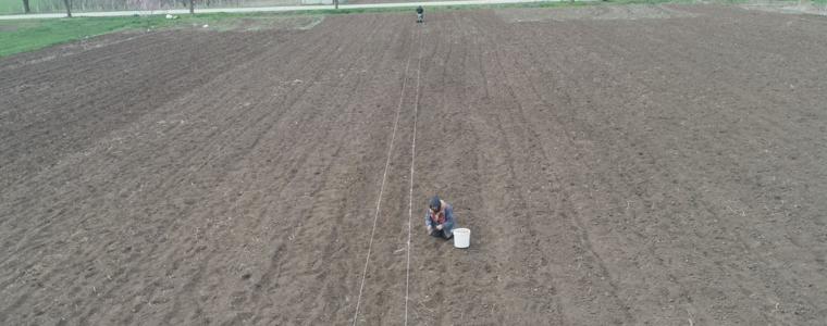 Сега е време да се сее, на нивата пандемия не пречи (ВИДЕО)