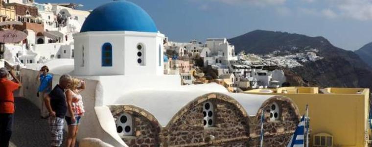 Мицотакис обяви летния план: Бърз тест за туристите в Гърция 