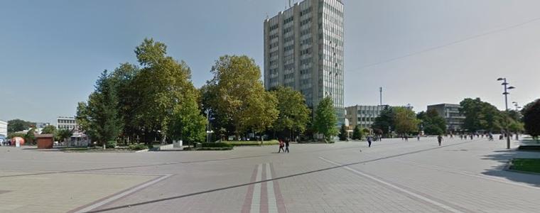 Площад „Свобода“ – най-използваната зона от добричлии за безплатен интернет