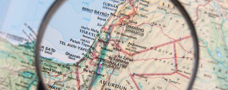 Израел удари по въздух позиции на "Хизбула" в Ливан