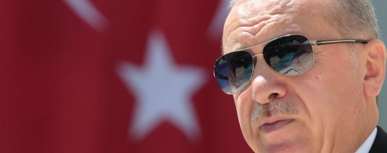 Ердоган обвинява САЩ, Франция и Русия в доставка на оръжия за Армения