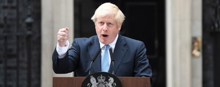 „Мирър“: Борис Джонсън подава оставка напролет
