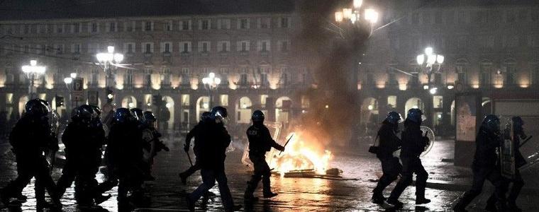 Насилствени протести в цяла Италия заради ограничителните COVID-19 мерки