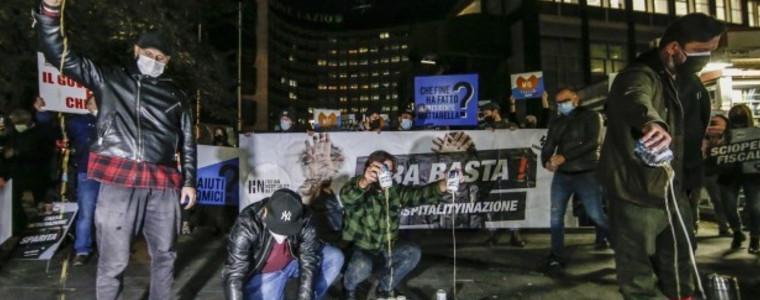 В цяла Европа протестират срещу COVID ограниченията  