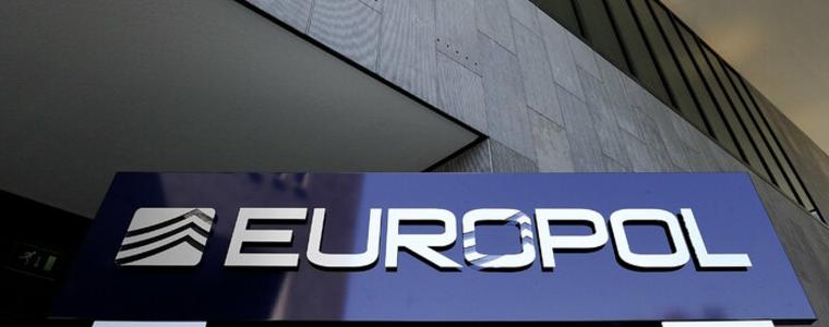 Европол с акция на 3 континента срещу наркокартел – 45 души са арестувани