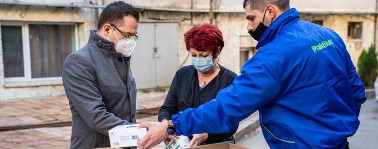 МБАЛ – Добрич получава 3000 предпазни маски и 50 шлема от дарението на „Практикер“ 