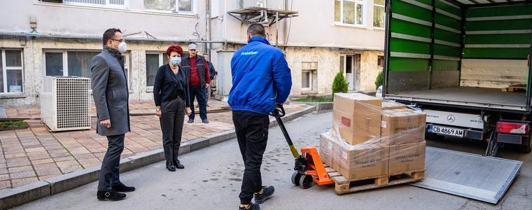 Община Добрич получи като дарение предпазни средства от „Практикер“