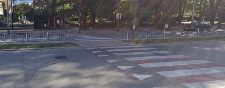 54-годишен мъж, блъснат на пешеходна пътека в Добрич, е с опасност за живота