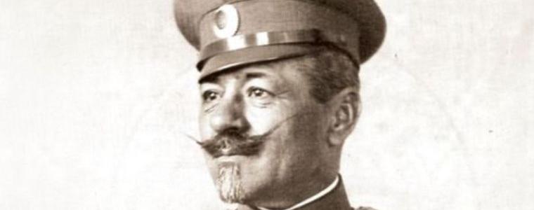 Защо сталинисткият писател Максим Горки пребори българския национален герой генерал Иван Колев