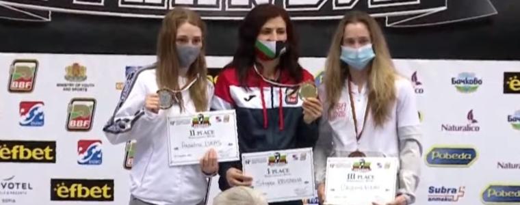 БОКС: Добричлийката Стойка Кръстева спечели злато и стана носител на купа" Странджа"