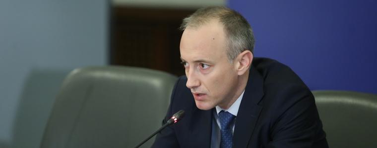 Министър Вълчев: Учебната година няма да се удължава