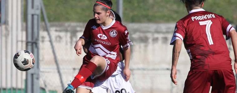 ФУТБОЛ: Нов гол за Димитра Иванова по терените на Италия