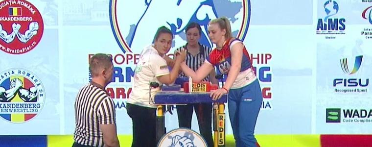 Даниела Каракашева отново стана европейска шампионка по канадска борба