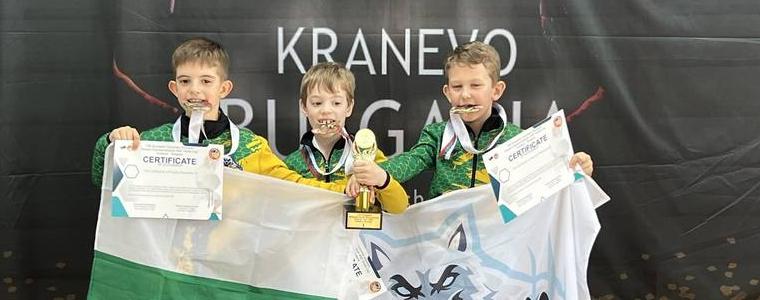 42 медала за каратеките на Добруджа от Европейското по Шотокан Карате