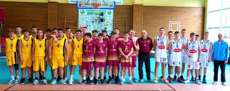 ЧСУ „Леонардо да Винчи” спечели училищното първенство на Добрич по баскетбол за юноши 8-10 клас (ВИДЕО)