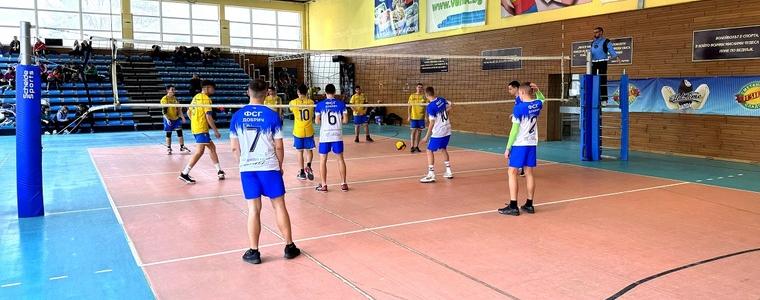 С победа на ФСГ „Васил Левски” започна ученическото първенство по волейбол за юноши в Добрич (ВИДЕО)