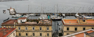 Граждани на Неапол се жалват в съда от тормоза от нощния живот