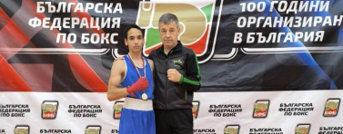 Три медала за боксов клуб „Борис Георгиев – Моката“ на държавното за юноши