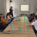 Информационна среща с бизнеса в Добрич проведе менторска програма „Стъпка по стъпка“ (ВИДЕО)