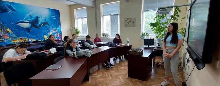 Ден на ученическото самоуправление се проведе в ПГВМ-Добрич