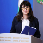 Министър Кондева: Стартира препоръчителната имунизация на бременни срещу коклюш