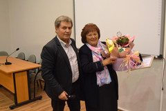 Каварна отличи дългогодишни преподаватели с плакет „Почетен учител“