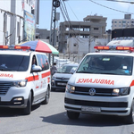 Срутила се е 7-етажна жилищна сграда в Турция, търсят оцелели