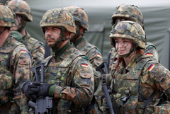 В германското правителство се споразумяха за новите правила за военна служба