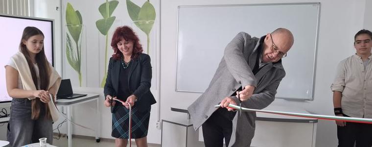 STEM център по природни науки и зелени технологии бе открит в СУ „Асен Златаров“ в Шабла
