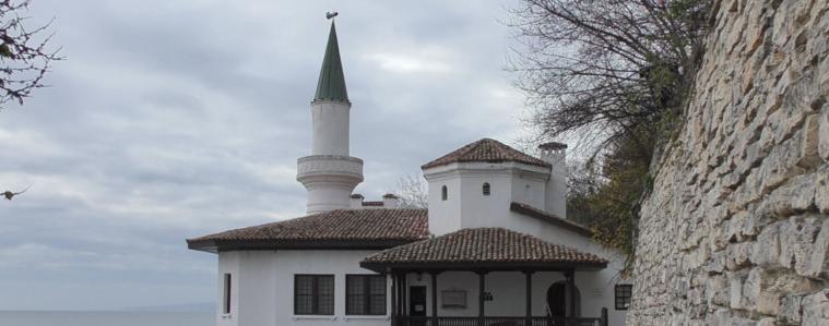 Съживяване на традиции и нови обекти в КЦ“Двореца“ в Балчик (ВИДЕО)