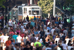 "Тренд": Над 60% от българите са били щастливи през 2025 г.