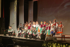 Коледен концерт „Заедно в светлината на Коледа“ в Каварна (СНИМКИ)