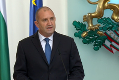 Президентът започва консултации с парламентарните групи - вижте кога