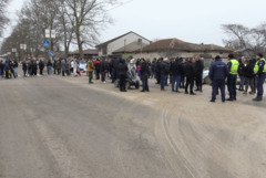 Лошо състояние на уличната мрежа изкара на протест жителите на квартал „Рилци” в Добрич (ВИДЕО)