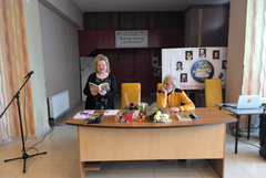 Веселина Атанасова представи новата си стихосбирка „Похвално слово за България“