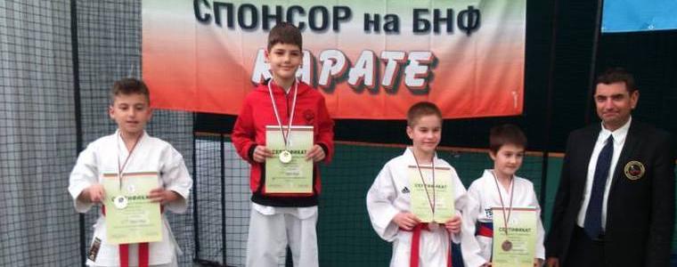 КАРАТЕ:  27 медала за КК Самурай на ДП в Албена