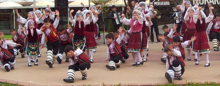 Редица прояви на Лазаровден в Добрич 