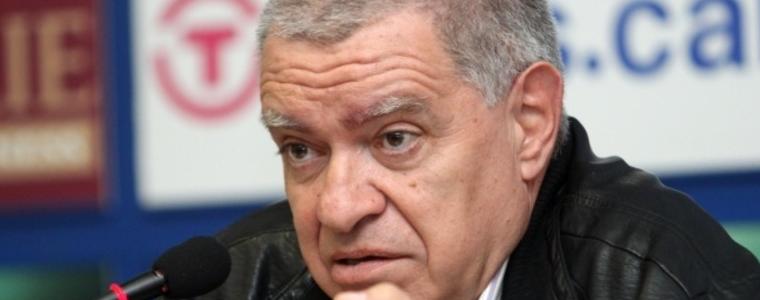 Дивотия е да се печата такъв вид бюлетина, отсече проф. Константинов