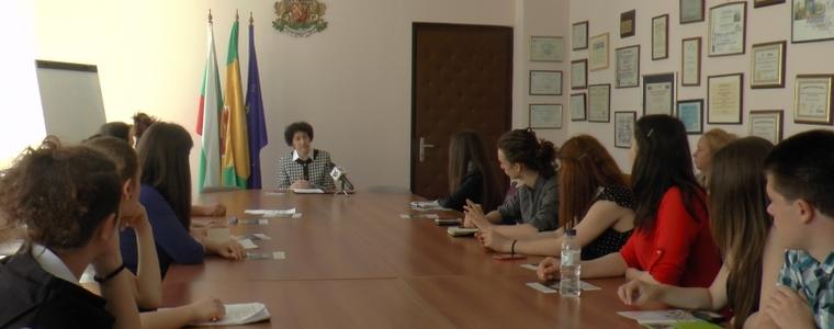Кметът пред доброволци: Конкурсът „Сарандев” ще се провежда на 2 години