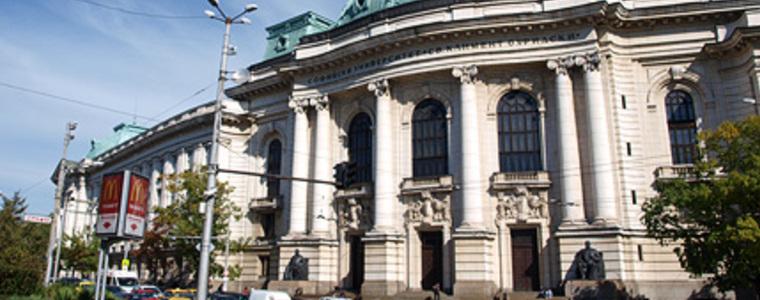 475 кандидат-студенти искат да стават журналисти