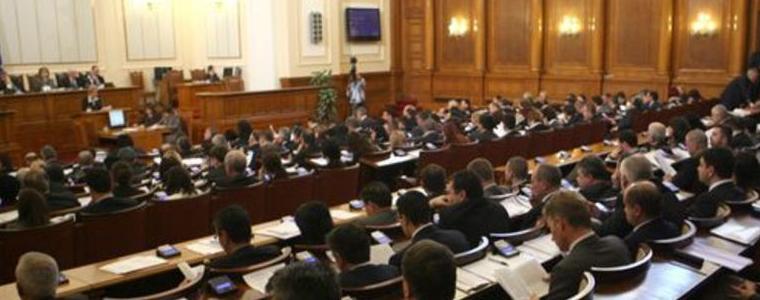 Плащаме за 5 години назад, ако не внесем до края на годината дължимите здравни вноски 