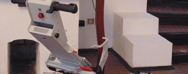 Роботи ще осигуряват  достъпна среда на   хората с увреждания в „Двореца” в Балчик