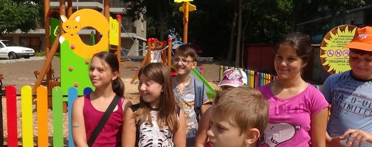 Дар за децата на Добрич-поредно място за игра (ВИДЕО)