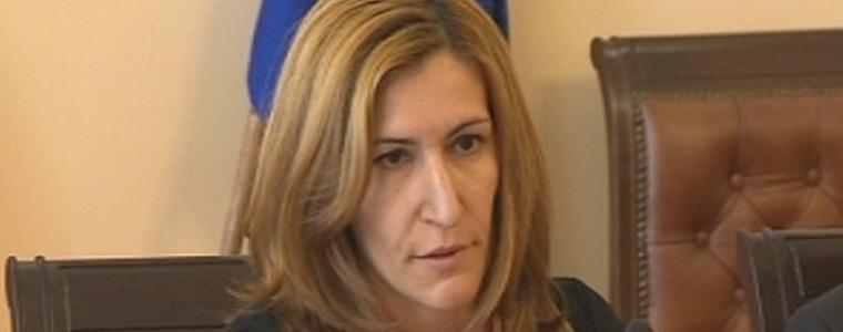 Министър Ангелкова: Българите се връщат на нашето море заради кризата в Гърция