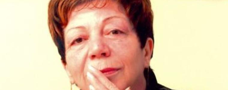 Божана Апостолова: Пиша когато ми се отхлупи душата