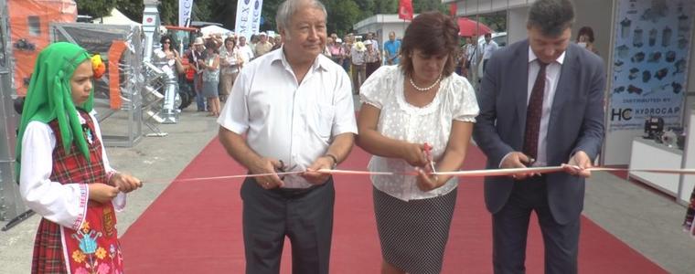 С по-малко участници, но с не по-малък интерес стартира селскостопанското изложение (ВИДЕО)