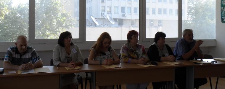 Деца от 28 училища правят история в Добрич за 75-год Крайовски договор