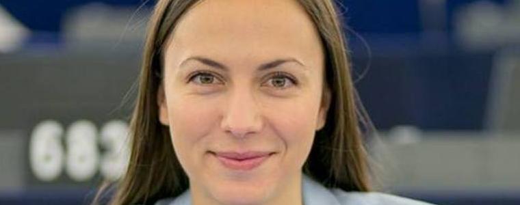 Ева Паунова: Не е обсъждано "горещите точки" за бежанците да бъдат ситуирани у нас